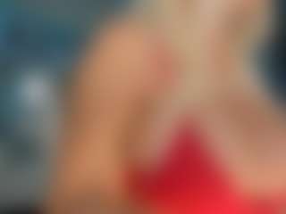 adrianna777's Live Sex Cam Show