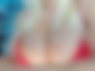 adrianna777's Live Sex Cam Show