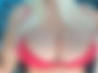 adrianna777's Live Sex Cam Show