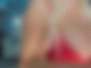adrianna777's Live Sex Cam Show