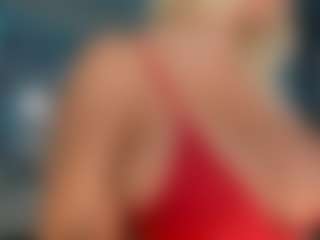 adrianna777's Live Sex Cam Show