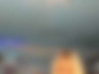 adrianna777's Live Sex Cam Show