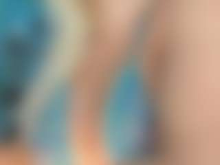 adrianna777's Live Sex Cam Show