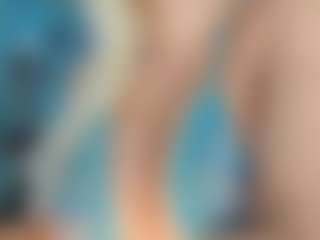 adrianna777's Live Sex Cam Show
