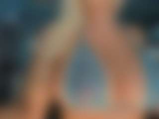 adrianna777's Live Sex Cam Show