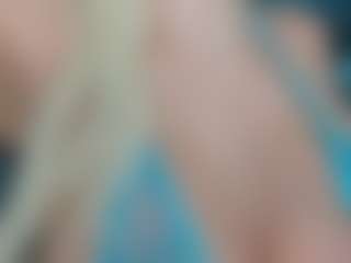 adrianna777's Live Sex Cam Show