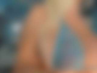 adrianna777's Live Sex Cam Show