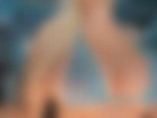 adrianna777's Live Sex Cam Show