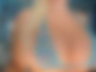 adrianna777's Live Sex Cam Show