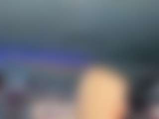 adrianna777's Live Sex Cam Show