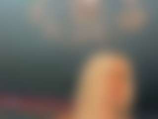 adrianna777's Live Sex Cam Show