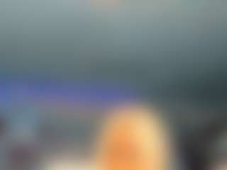 adrianna777's Live Sex Cam Show