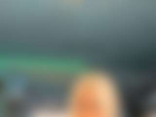 adrianna777's Live Sex Cam Show