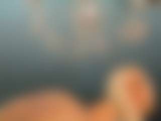 adrianna777's Live Sex Cam Show