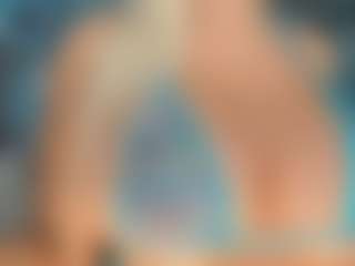 adrianna777's Live Sex Cam Show