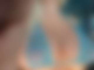 adrianna777's Live Sex Cam Show