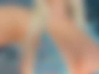adrianna777's Live Sex Cam Show
