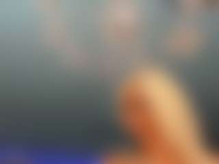 adrianna777's Live Sex Cam Show
