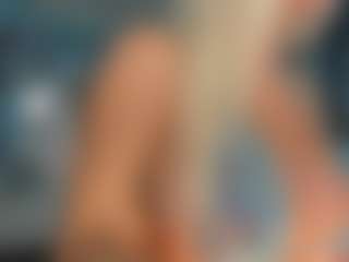 adrianna777's Live Sex Cam Show