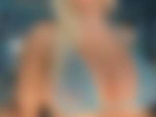 adrianna777's Live Sex Cam Show