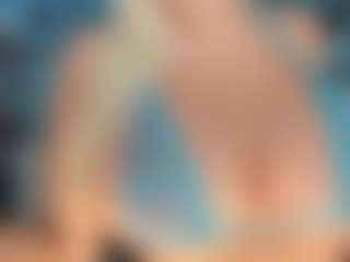 adrianna777's Live Sex Cam Show