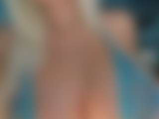 adrianna777's Live Sex Cam Show