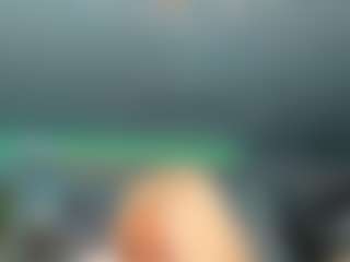 adrianna777's Live Sex Cam Show