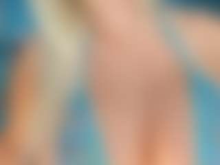 adrianna777's Live Sex Cam Show