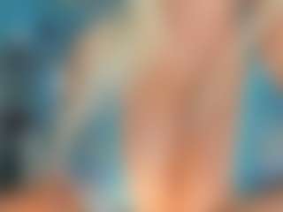 adrianna777's Live Sex Cam Show