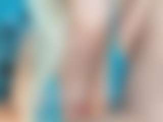 adrianna777's Live Sex Cam Show