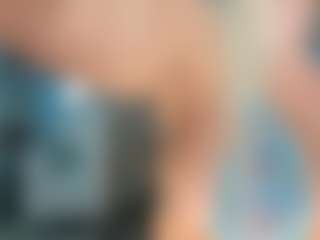 adrianna777's Live Sex Cam Show