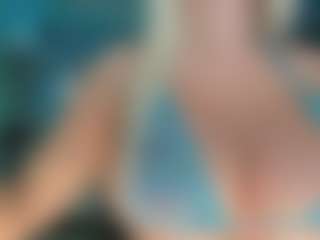 adrianna777's Live Sex Cam Show