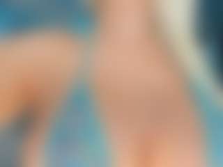 adrianna777's Live Sex Cam Show