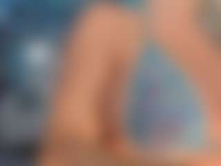 adrianna777's Live Sex Cam Show