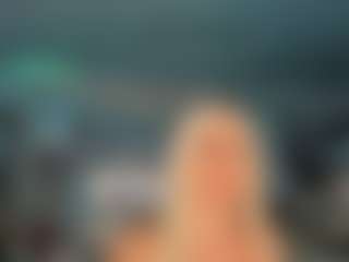 adrianna777's Live Sex Cam Show