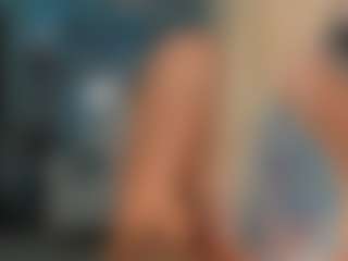 adrianna777's Live Sex Cam Show