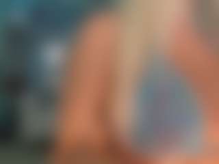 adrianna777's Live Sex Cam Show