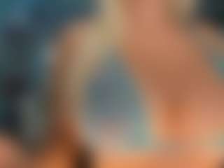 adrianna777's Live Sex Cam Show