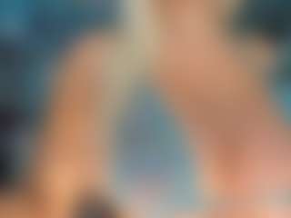 adrianna777's Live Sex Cam Show