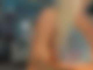 adrianna777's Live Sex Cam Show