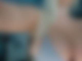 adrianna777's Live Sex Cam Show