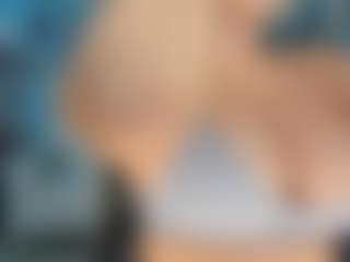 adrianna777's Live Sex Cam Show