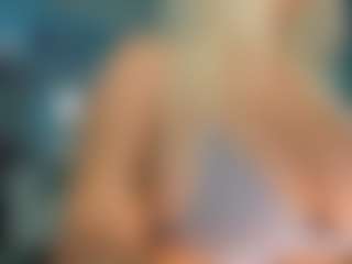 adrianna777's Live Sex Cam Show