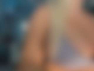 adrianna777's Live Sex Cam Show