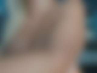 adrianna777's Live Sex Cam Show