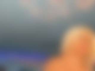 adrianna777's Live Sex Cam Show