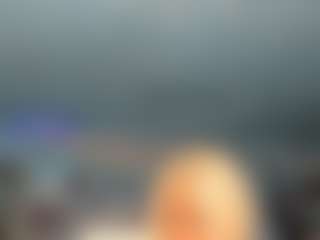 adrianna777's Live Sex Cam Show