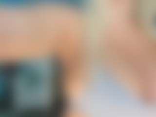adrianna777's Live Sex Cam Show