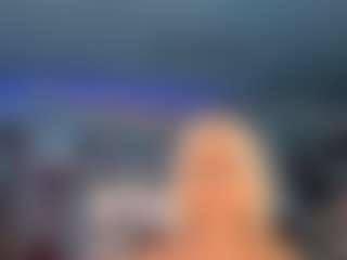 adrianna777's Live Sex Cam Show