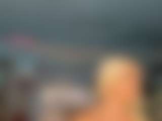 adrianna777's Live Sex Cam Show